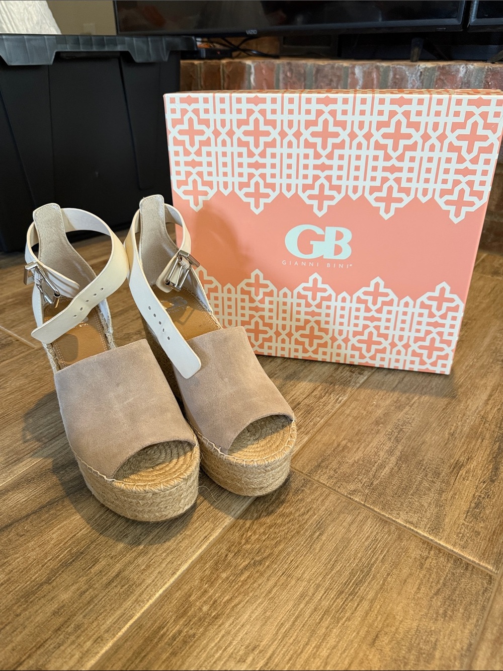 Gianni Bini Taupe Suede Wedge Sandals with White Ankle Strap